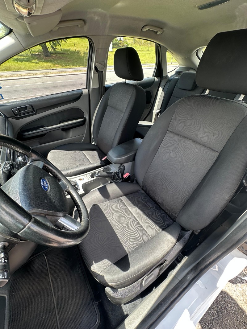 FOCUS 1.6 GLX SIGMA 16V FLEX 4P MANUAL - 2013 - FARROUPILHA