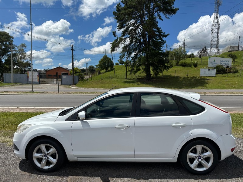 FOCUS 1.6 GLX SIGMA 16V FLEX 4P MANUAL - 2013 - FARROUPILHA