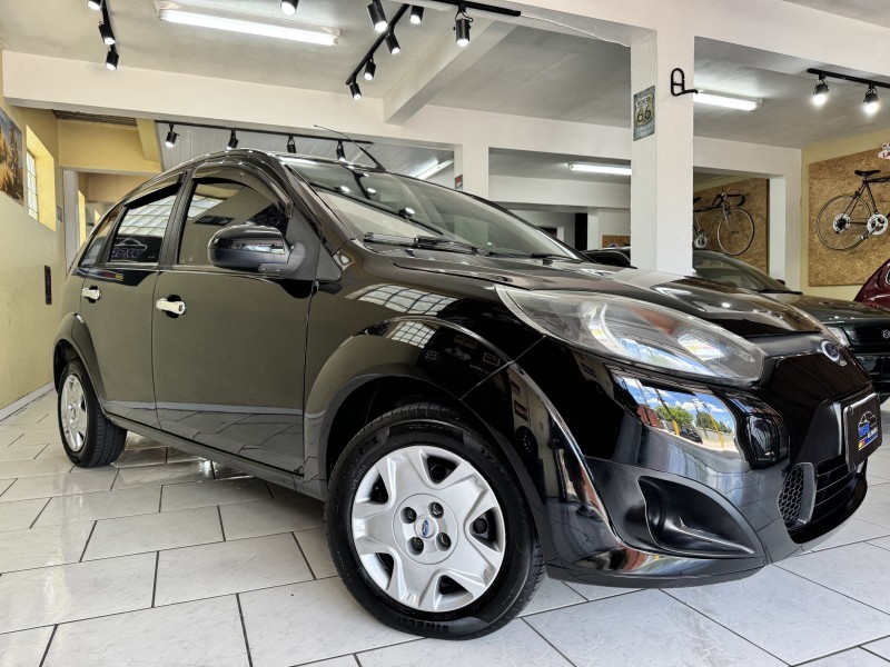 FIESTA 1.0 MPI CLASS 8V FLEX 4P MANUAL - 2012 - CAXIAS DO SUL