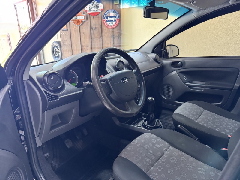 FIESTA 1.0 MPI CLASS 8V FLEX 4P MANUAL - 2012 - CAXIAS DO SUL
