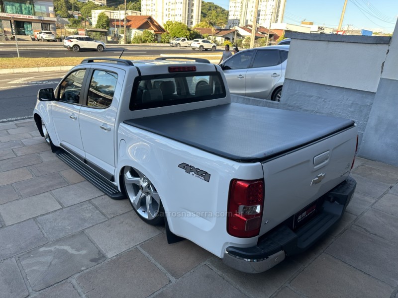 S10 2.4 LTZ 4X2 CD 8V FLEX 4P MANUAL - 2014 - CAXIAS DO SUL