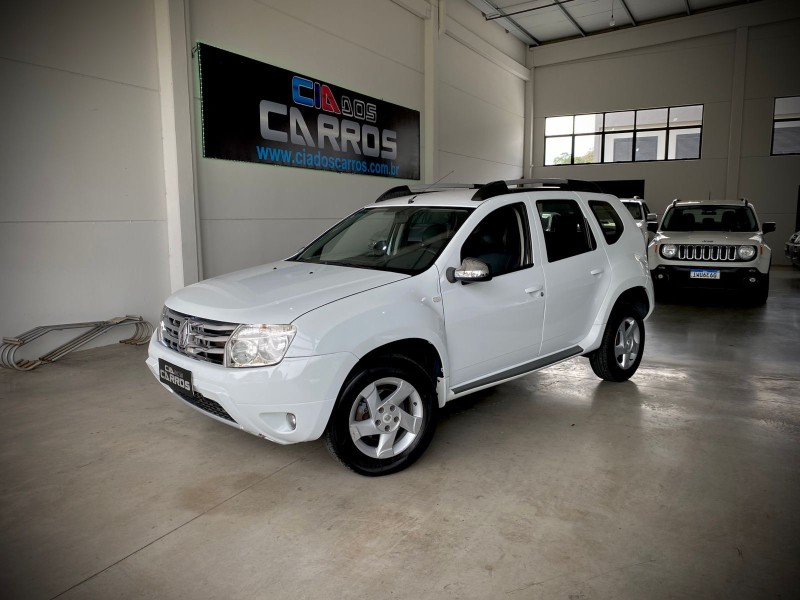 duster 2.0 dynamique 4x2 16v flex 4p automatico 2013 lajeado