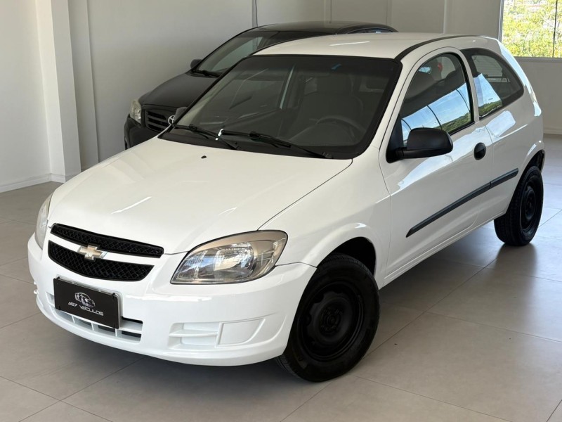 CELTA 1.0 MPFI LS 8V FLEX 2P MANUAL - 2013 - BENTO GONçALVES