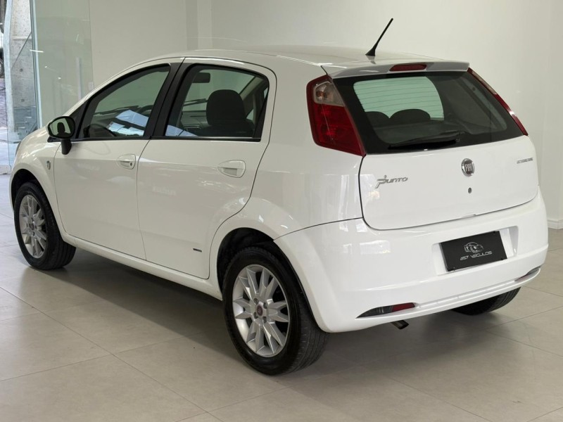 PUNTO 1.4 ATTRACTIVE ITALIA 8V FLEX 4P MANUAL - 2012 - BENTO GONçALVES