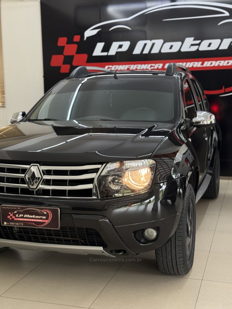 DUSTER 1.6 DYNAMIQUE 4X2 16V FLEX 4P MANUAL - 2014 - FARROUPILHA