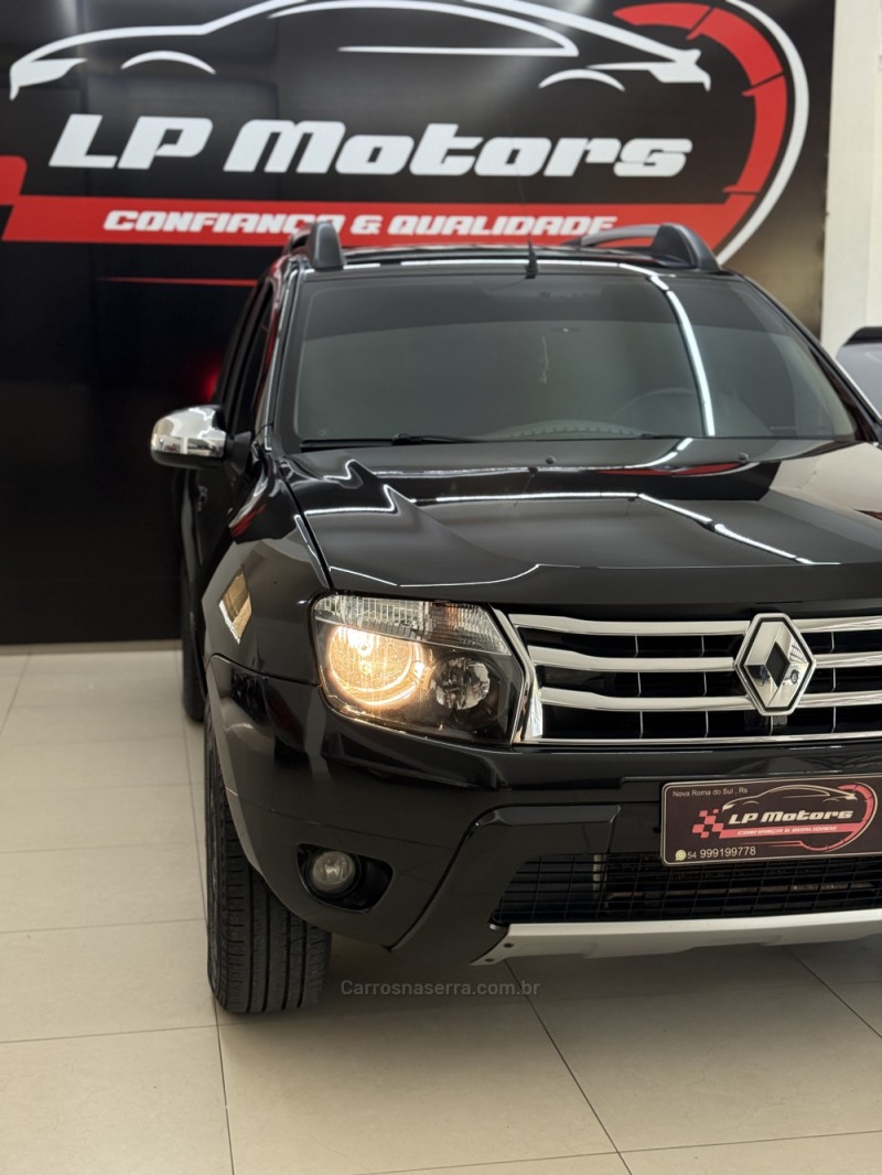 DUSTER 1.6 DYNAMIQUE 4X2 16V FLEX 4P MANUAL - 2014 - FARROUPILHA