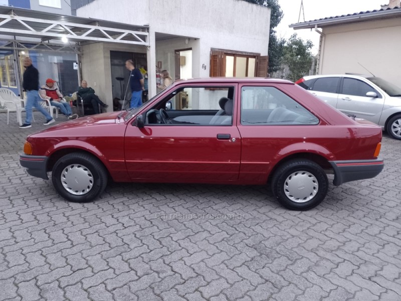 ESCORT 1.0 HOBBY 8V GASOLINA 2P MANUAL - 1995 - BENTO GONçALVES