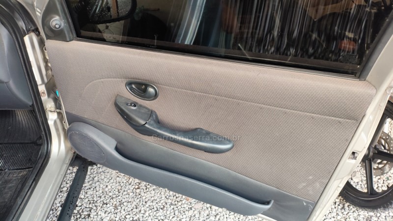 STRADA 1.6 MPI ADVENTURE CE 16V GASOLINA 2P MANUAL - 2002 - CAXIAS DO SUL