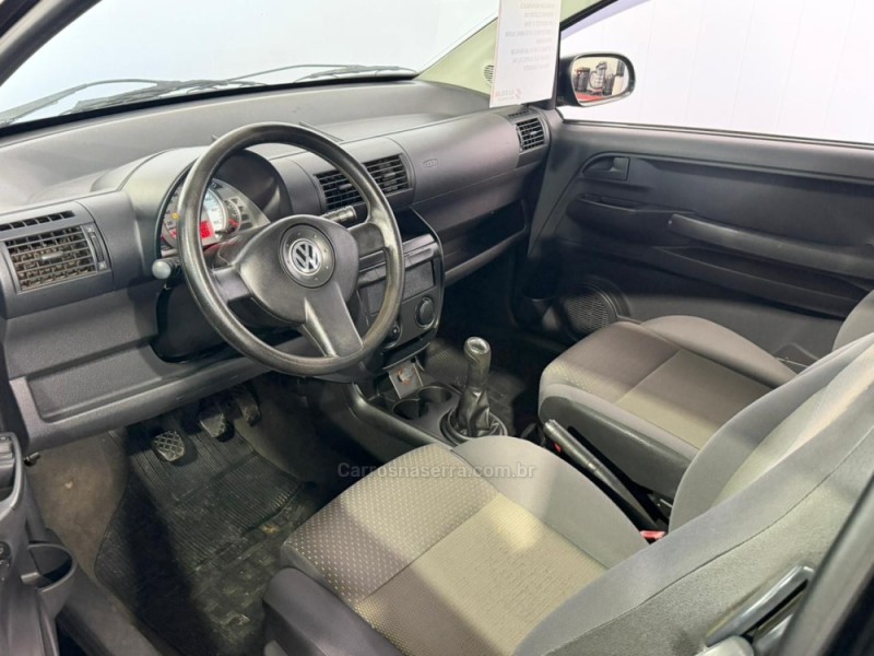 FOX 1.0 MI CITY 8V FLEX 4P MANUAL - 2009 - VACARIA