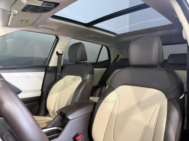 CRETA 2.0 ULTIMATE 16V FLEX 4P AUTOMÁTICO - 2022 - VACARIA