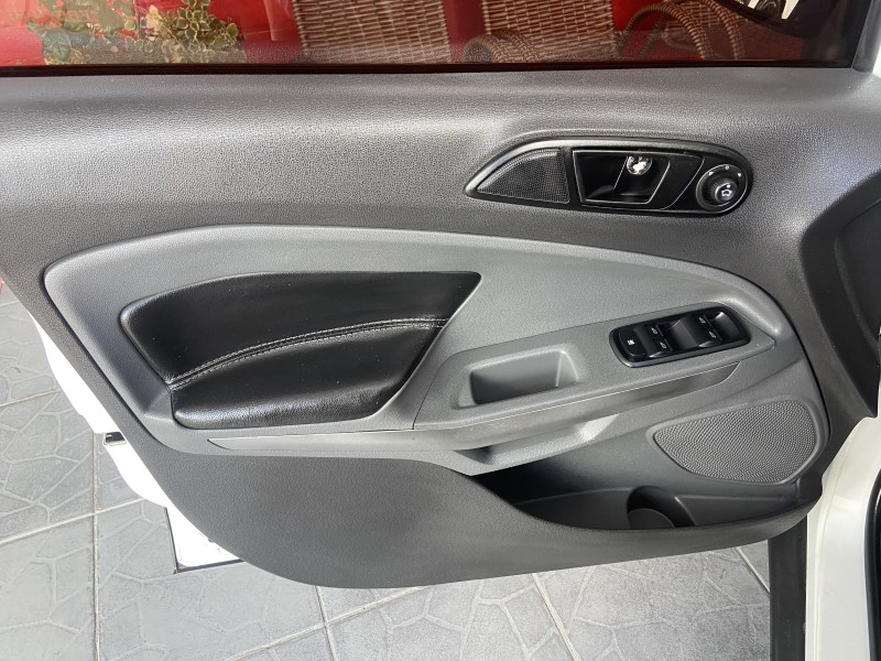 ECOSPORT 1.6 SE 16V FLEX 4P MANUAL - 2015 - CAXIAS DO SUL