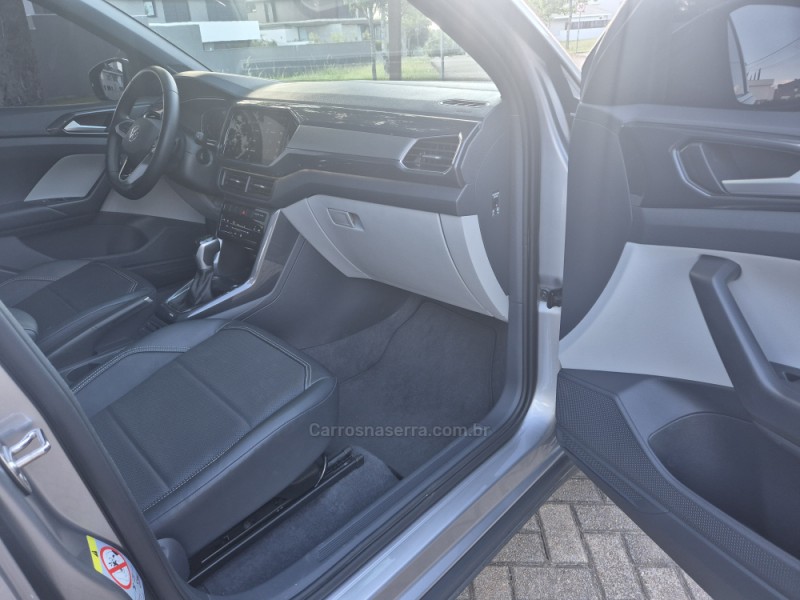 T-CROSS 1.4 HIGHLINE TSI 16V FLEX 4P AUTOMÁTICO - 2024 - BENTO GONçALVES