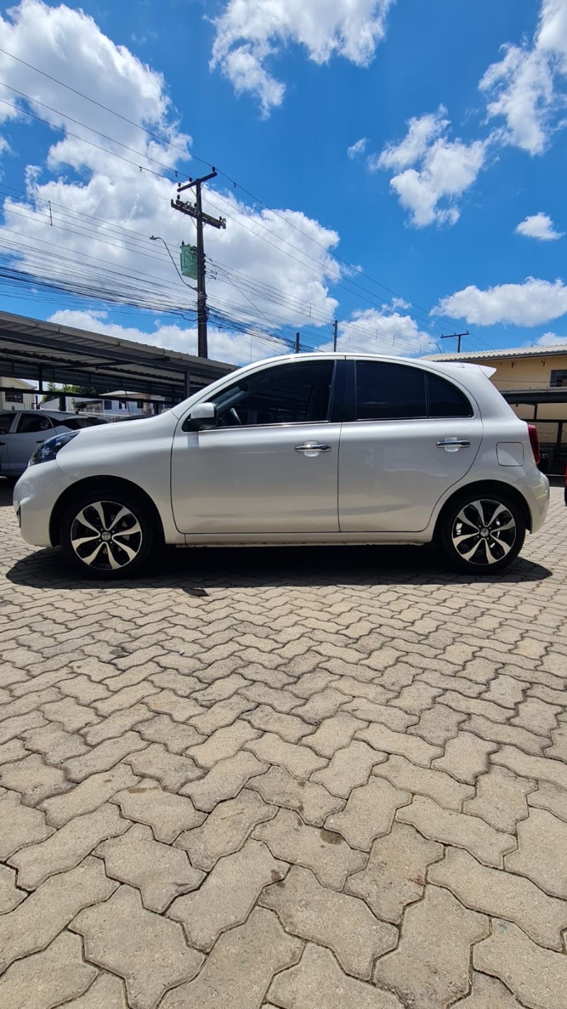 MARCH 1.6 SL 16V FLEX 4P MANUAL - 2017 - CAXIAS DO SUL