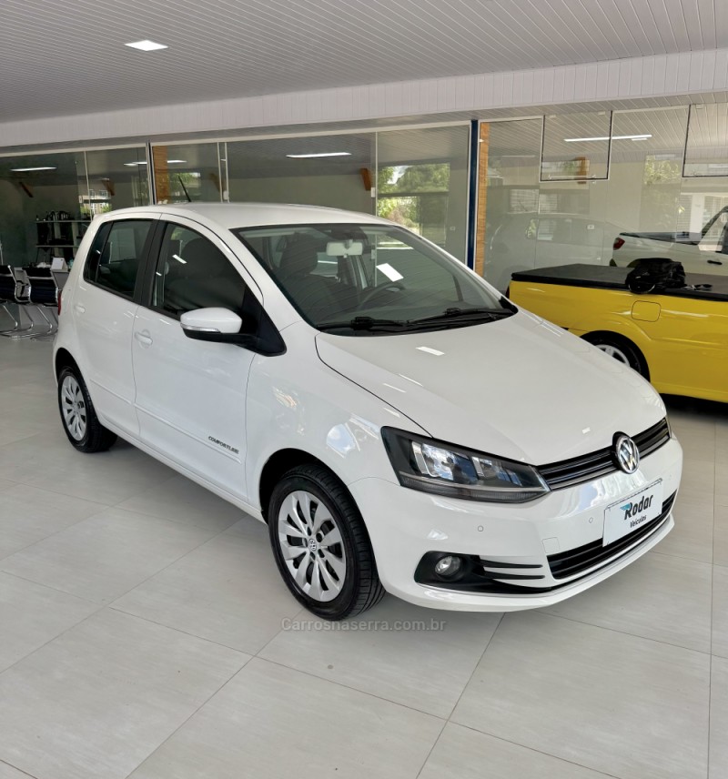 FOX 1.6 MSI COMFORTLINE 8V FLEX 4P MANUAL - 2015 - VILA FLORES