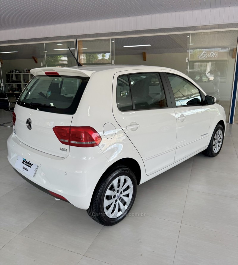 FOX 1.6 MSI COMFORTLINE 8V FLEX 4P MANUAL - 2015 - VILA FLORES