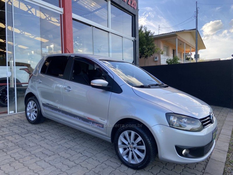 FOX 1.6 MI PRIME 8V FLEX 4P AUTOMATIZADO - 2011 - NOVA PRATA