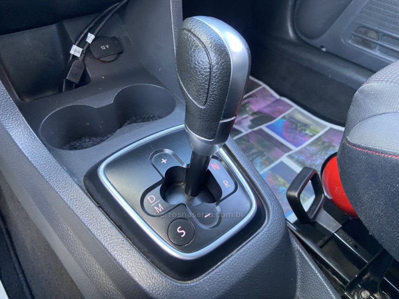FOX 1.6 MI PRIME 8V FLEX 4P AUTOMATIZADO - 2011 - NOVA PRATA