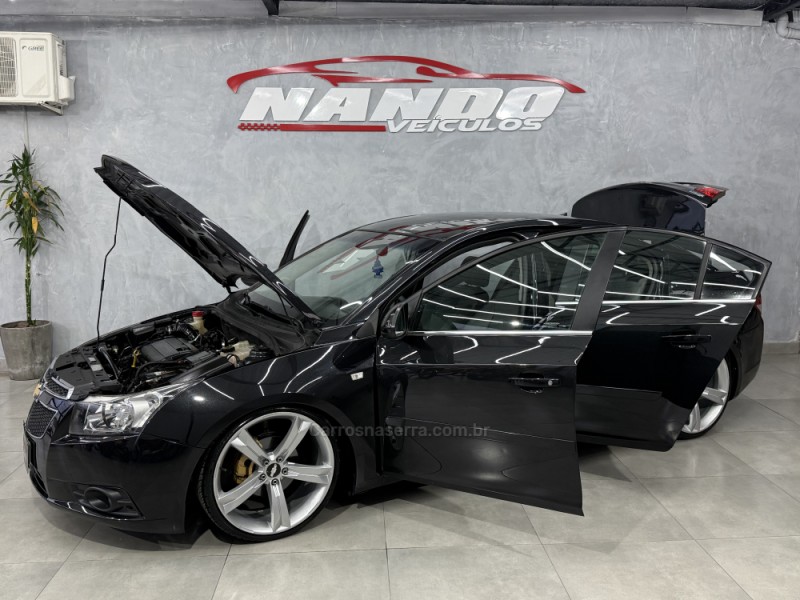 CRUZE 1.8 LT 16V FLEX 4P AUTOMÁTICO - 2013 - SAPIRANGA