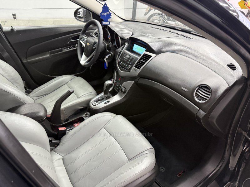 CRUZE 1.8 LT 16V FLEX 4P AUTOMÁTICO - 2013 - SAPIRANGA