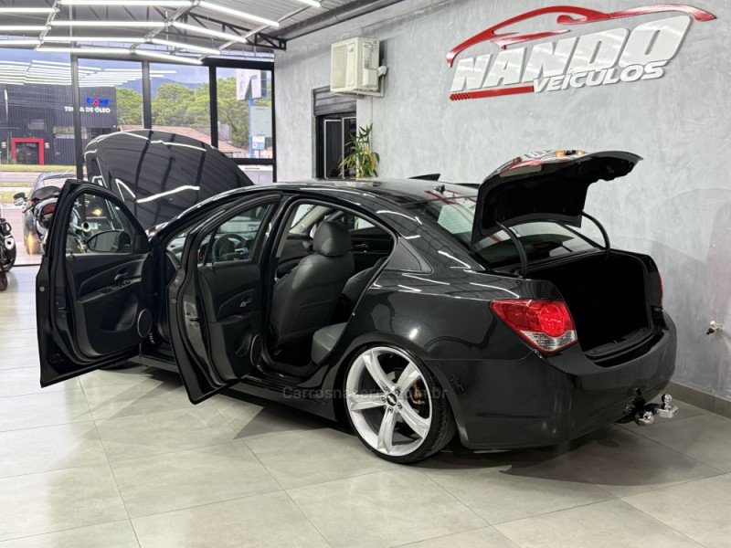CRUZE 1.8 LT 16V FLEX 4P AUTOMÁTICO - 2013 - SAPIRANGA