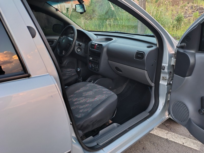 CORSA 1.0 MPFI JOY 8V GASOLINA 4P MANUAL - 2005 - CAXIAS DO SUL