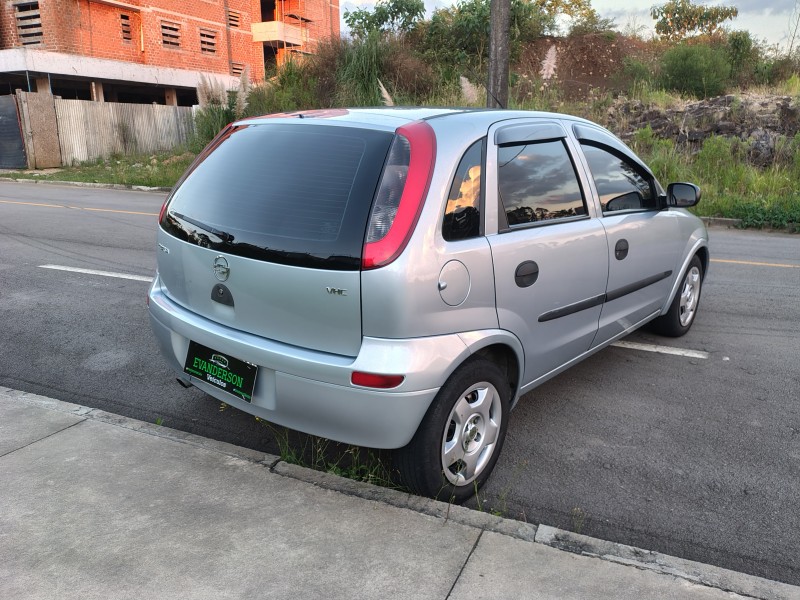 CORSA 1.0 MPFI JOY 8V GASOLINA 4P MANUAL - 2005 - CAXIAS DO SUL