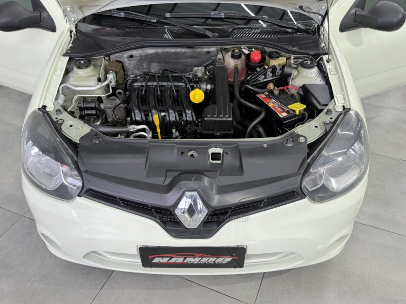 CLIO 1.0 EXPRESSION 16V FLEX 4P MANUAL - 2014 - SAPIRANGA