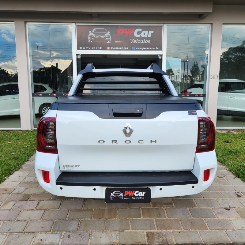 DUSTER OROCH 1.6 16V FLEX DYNAMIQUE 4P MANUAL - 2017 - BENTO GONçALVES