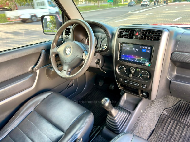 JIMNY 1.3 4ALL 4X4 16V GASOLINA 2P MANUAL - 2015 - ESTâNCIA VELHA