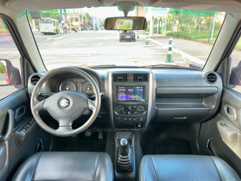 JIMNY 1.3 4ALL 4X4 16V GASOLINA 2P MANUAL - 2015 - ESTâNCIA VELHA