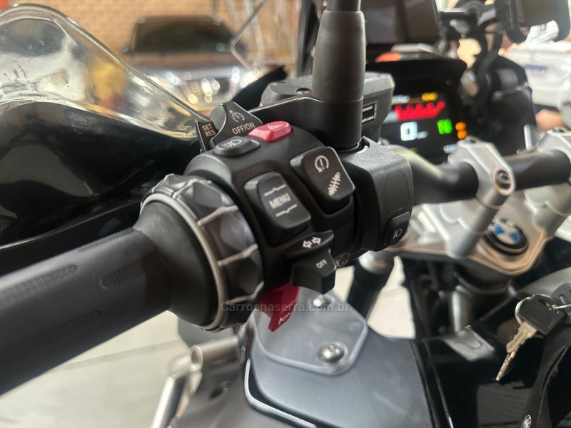 R 1250 GS PREMIUM TRIPLE BLACK - 2023 - ESTâNCIA VELHA