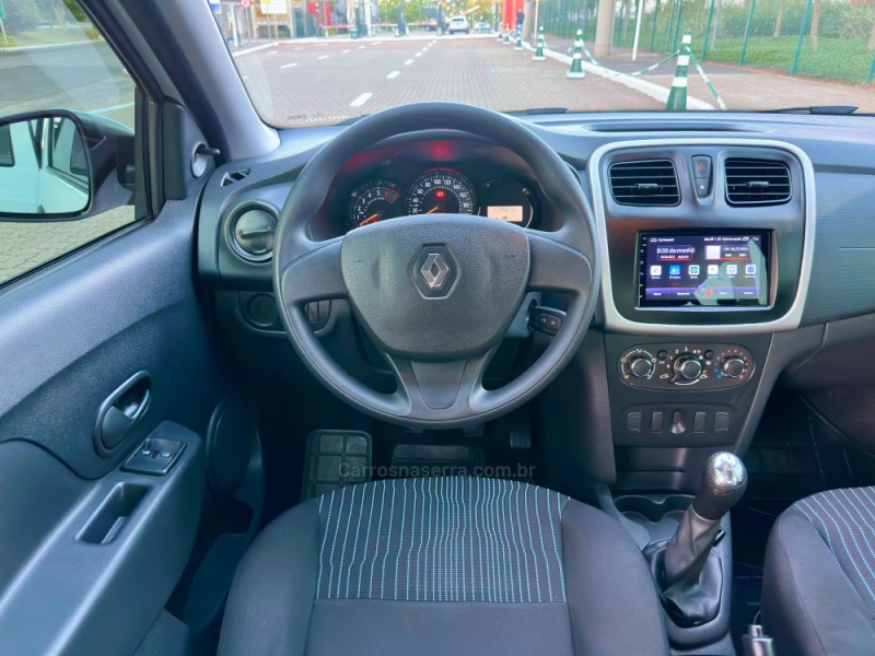 SANDERO 1.0 AUTHENTIQUE 12V FLEX 4P MANUAL - 2017 - ESTâNCIA VELHA