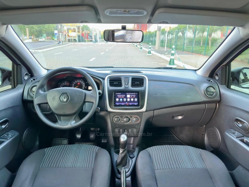 SANDERO 1.0 AUTHENTIQUE 12V FLEX 4P MANUAL - 2017 - ESTâNCIA VELHA