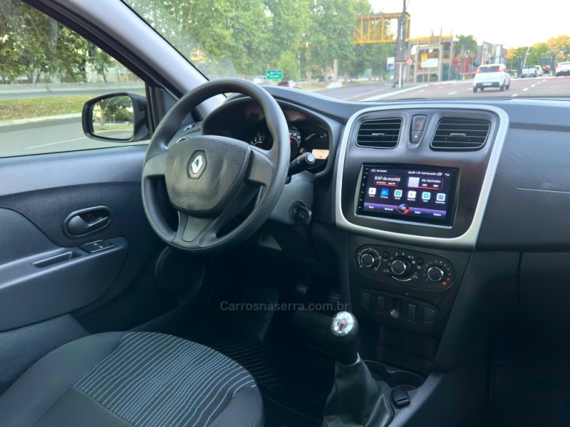 SANDERO 1.0 AUTHENTIQUE 12V FLEX 4P MANUAL - 2017 - ESTâNCIA VELHA