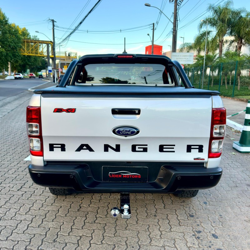 RANGER 3.2 FX4 20V CD 4X4 DIESEL 4P AUTOMÁTICO - 2023 - ESTâNCIA VELHA