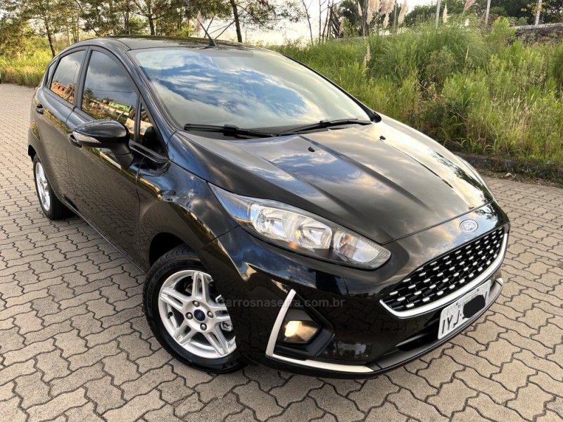 fiesta 1.6 sel hatch 16v flex 4p automatico 2018 caxias do sul