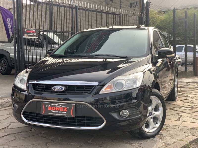 FOCUS 2.0 TITANIUM HATCH 16V FLEX 4P MANUAL - 2011 - CAXIAS DO SUL