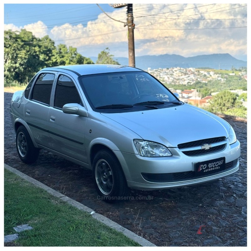 CLASSIC 1.0 MPFI LS 8V GASOLINA 4P MANUAL - 2016 - CAMPO BOM