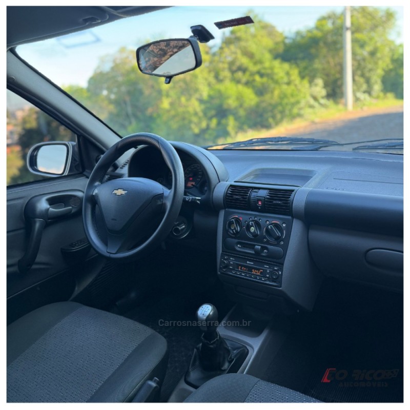 CLASSIC 1.0 MPFI LS 8V GASOLINA 4P MANUAL - 2016 - CAMPO BOM