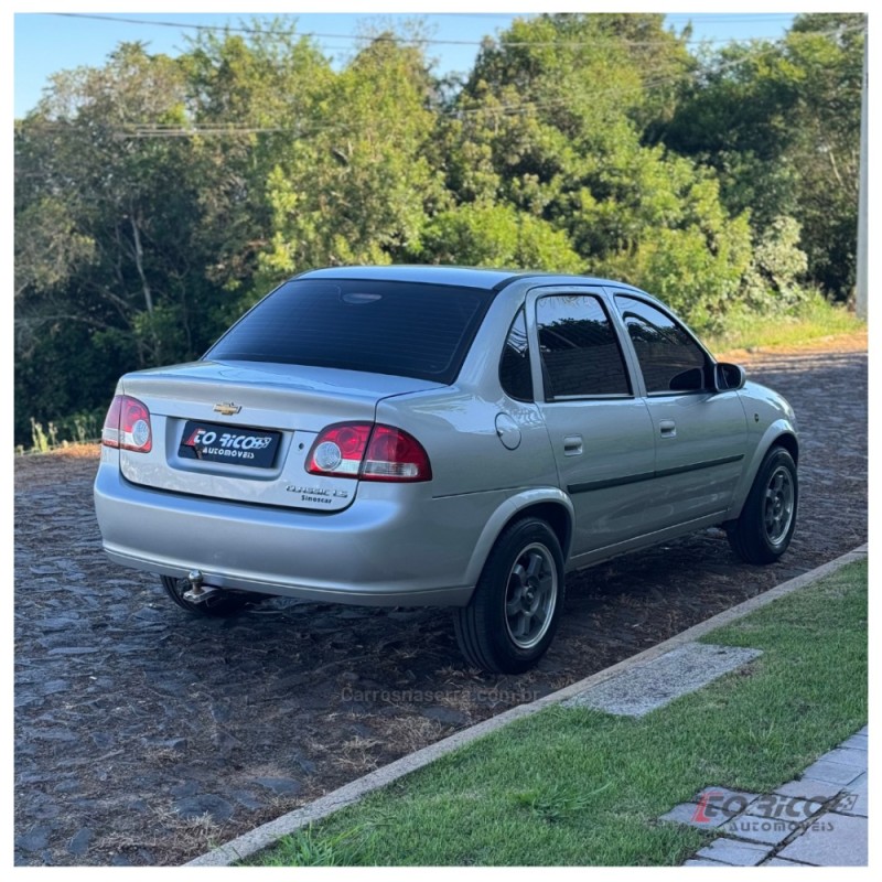 CLASSIC 1.0 MPFI LS 8V GASOLINA 4P MANUAL - 2016 - CAMPO BOM