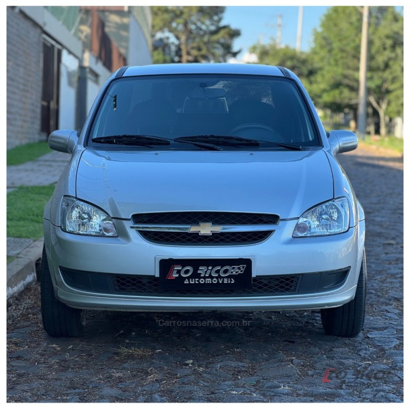 CLASSIC 1.0 MPFI LS 8V GASOLINA 4P MANUAL - 2016 - CAMPO BOM