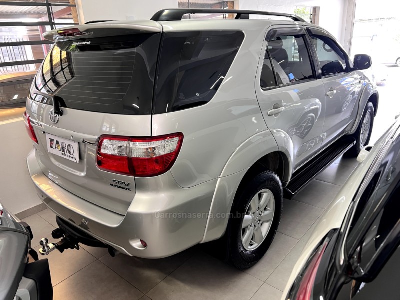 HILUX SW4 3.0 SRV 4X4 16V TURBO INTERCOOLER DIESEL 4P AUTOMÁTICO - 2011 - CARLOS BARBOSA