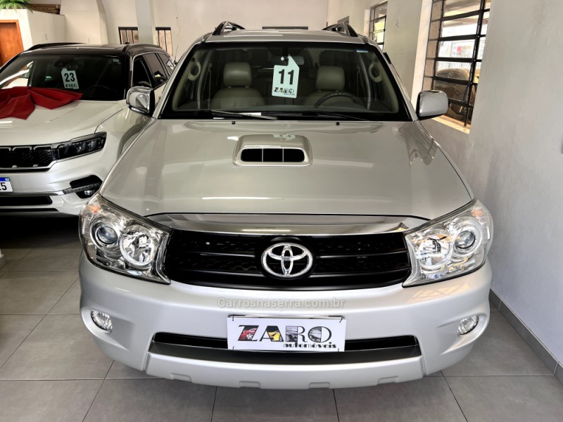 HILUX SW4 3.0 SRV 4X4 16V TURBO INTERCOOLER DIESEL 4P AUTOMÁTICO - 2011 - CARLOS BARBOSA