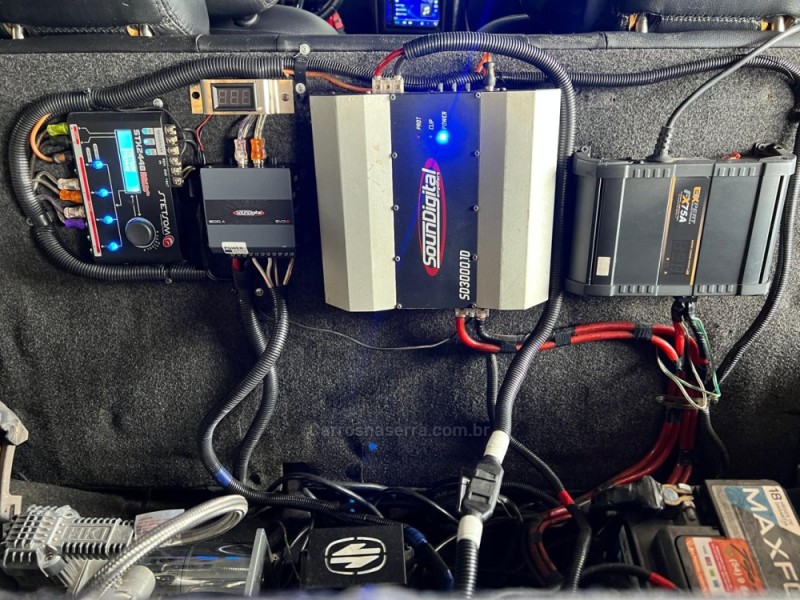 GOLF 1.6 MI 8V FLEX 4P MANUAL - 2002 - CAXIAS DO SUL