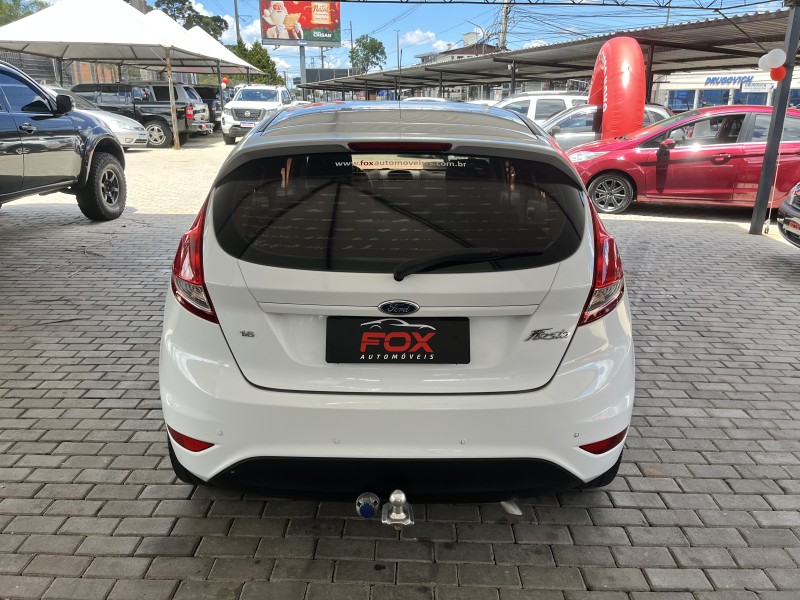 FIESTA 1.6 MPI HATCH 8V FLEX 4P MANUAL - 2015 - CAXIAS DO SUL