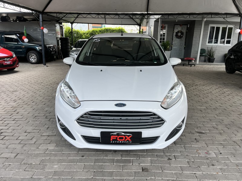 FIESTA 1.6 MPI HATCH 8V FLEX 4P MANUAL - 2015 - CAXIAS DO SUL