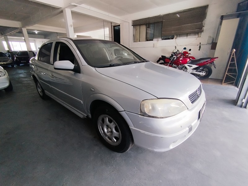 ASTRA 1.8 MPFI MILLENIUM II SEDAN 8V GASOLINA 4P MANUAL - 2001 - CAXIAS DO SUL