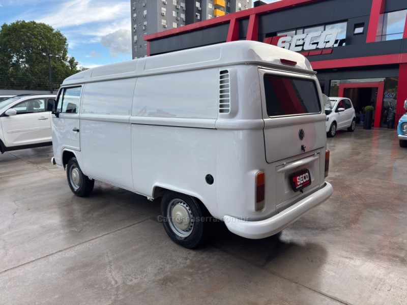 KOMBI 1.4 MI FURGÃO 8V FLEX 3P MANUAL - 2014 - PASSO FUNDO