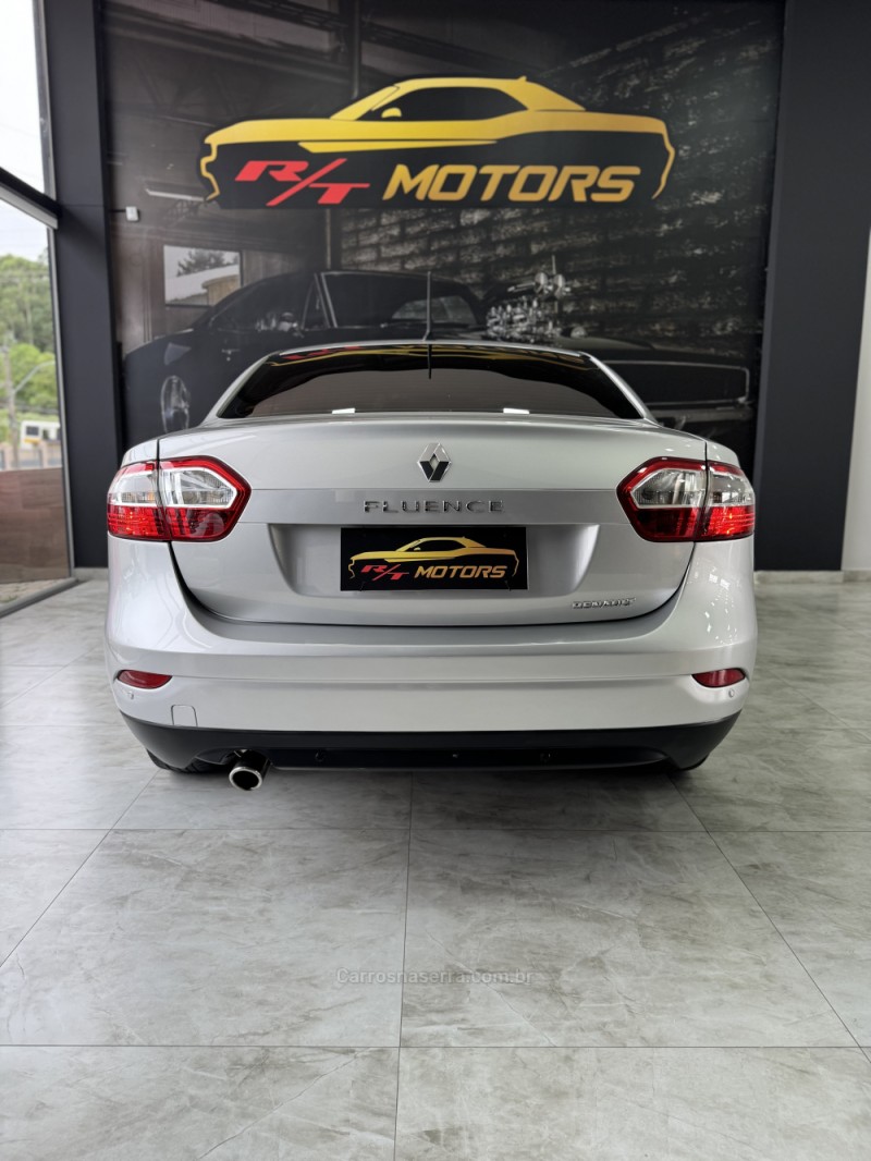 FLUENCE 2.0 DYNAMIQUE PLUS 16V FLEX 4P AUTOMÁTICO - 2013 - CAXIAS DO SUL