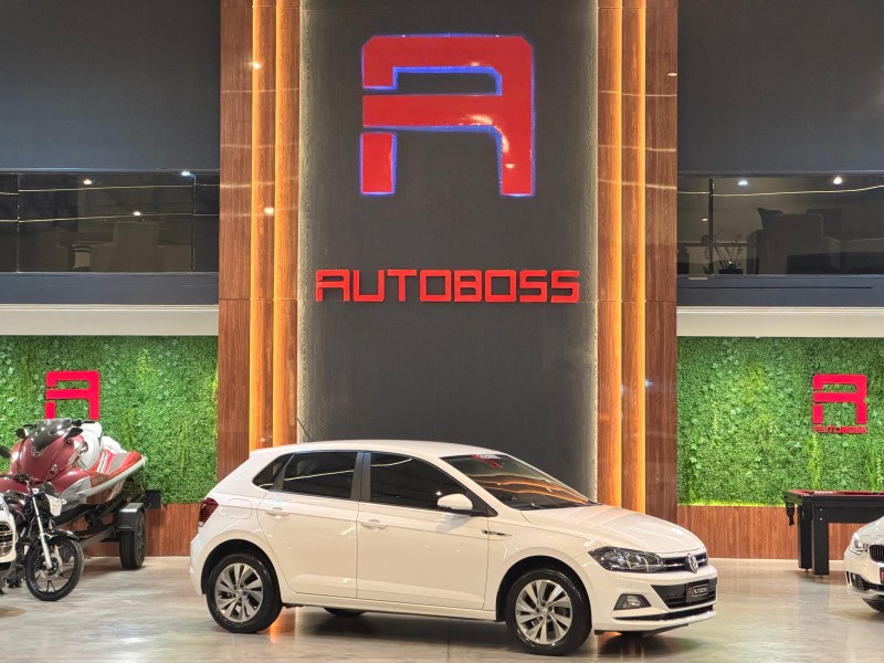 polo 1.0	200 tsi highline automatico  2018 novo hamburgo